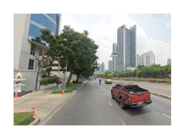 ขายที่ดินพร้อมอาคารสำนักงาน 7 ชั้น มีลิฟต์ในตัว ถนนนราธิวาสราชนครินทร์