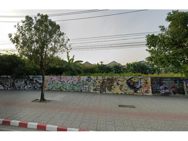 ขายที่ดินแปลงสวย ตรงข้าม Market Place ถนนเทพรักษ์
