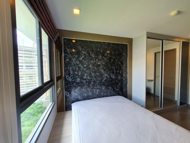 For rent condo  Mirage sukhumvit 27 fully furnished (S01-0365)
