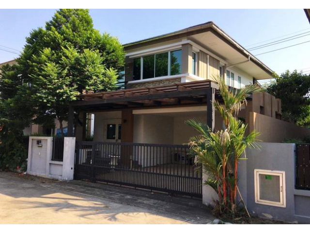 ขายบ้านเดี่ยว หมู่บ้านเอโทล มัลดีฟส์ ปาล์ม บางนา-วงแหวน เนื้อที่ 50 ตร.ว. 2 ชั้น 3 นอน 2 น้ำ