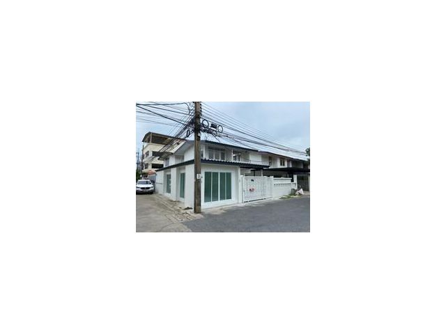 ขายบ้านเดี่ยว 2 ชั้น รีโนเวทใหม่ทั้งหลัง – พร้อมอยู่ ทำเลทองย่านประชาชื่น