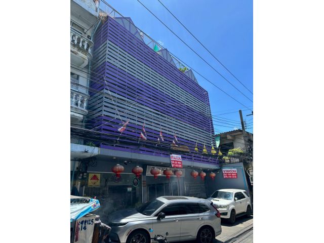 ขาย อาคารพาณิชย์ 3 คูหา 4 ชั้นครึ่ง ทำเลทอง ใจกลางจรัญฯ 85