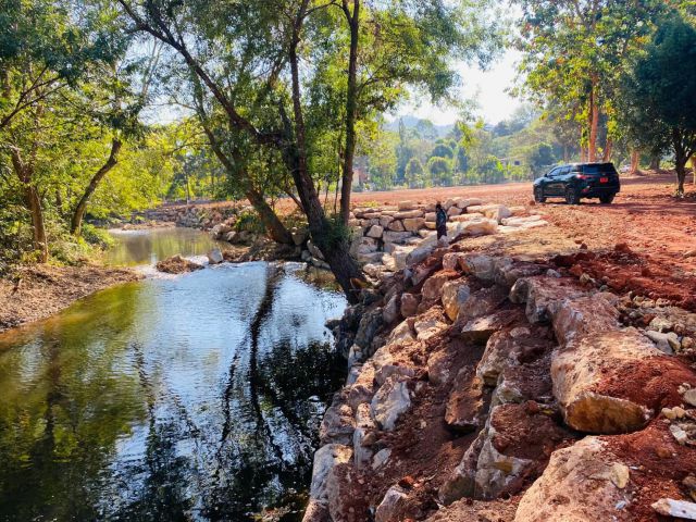 ขายที่ติดลำตะคอง ที่เขาใหญ่ติดน้ำ หมูสี ธนะรัชต์ 3ไร่ 2งาน ใกล้อุทยานแห่งชาติเขาใหญ่ ที่ติดน้ำลำตะคอง วิวเขา ที่สวยมาก ต