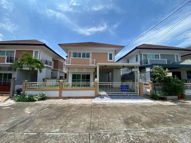 ขายบ้านพร้อมอยู่ 3 นอน มบ.ธารดารา ศรีราชา ราคาดี รีโนเวทใหม่