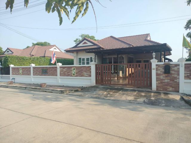 ขายด่วน บ้านเดี่ยวชั้นเดียว บ้านรวยยิ่ง บ้านในเมืองสุพรรณบุรี ถนนมาลัยแมน โครงการบ้านยิ่งรวย กรุ๊ป บ้านพร้อมอยู่ ราคาถูก