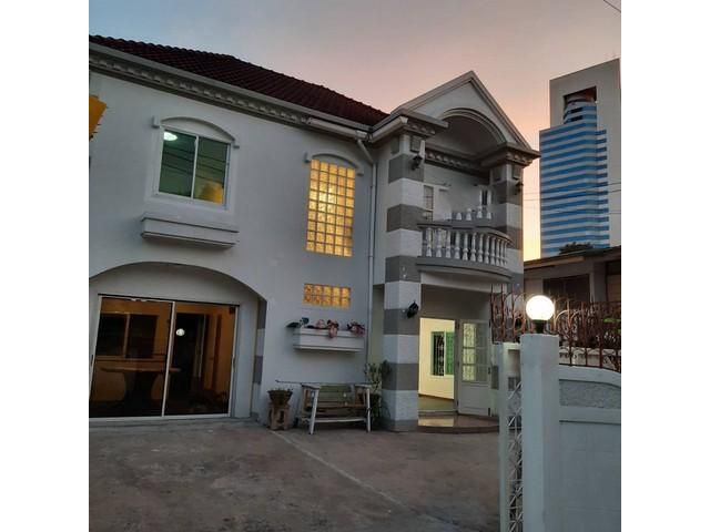 ให้เช่าบ้านเดี่ยว 2ชั้น ย่านจตุจักร วิภาวดีรังสิต 20 ลาดพร้าว