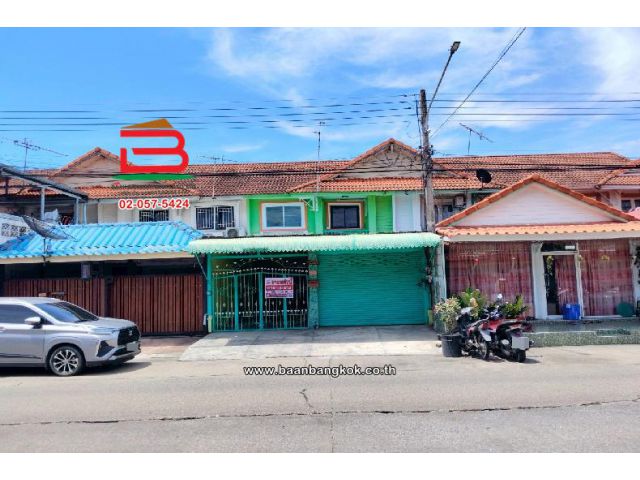 ทาวน์เฮาส์ หมู่บ้านพฤกษา 11 คลอง 3 เนื้อที่ 24.2 ตร.ว (ใกล้ตลาดเจริญผล) ตำบลคลองสาม อำเภอคลองหลวง ปทุมธานี