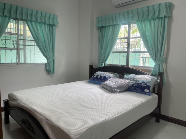 ให้เช่าบ้านเดี่ยว หมู่บ้าน ชลิตา ใกล้ รพ.กรุงเทพพัทยา 3 ห้องนอน