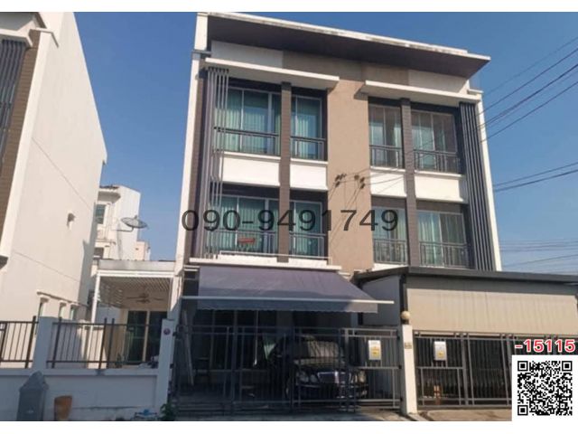 เช่า ทาวน์โฮม 3 ชั้น บ้านกลางเมือง โชคชัย 4 ใกล้เซ็นทรัลอีสวิว