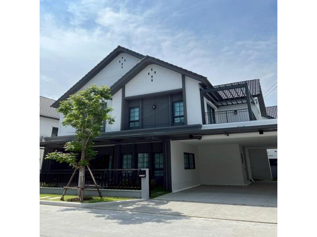 TH12 ให้เช่าบ้านเดี่ยว 2 ชั้น โครงการ เซนโทร บางนา Centro Bangna ทำเลติด Mega บางนา เพียง 1.5 กม.