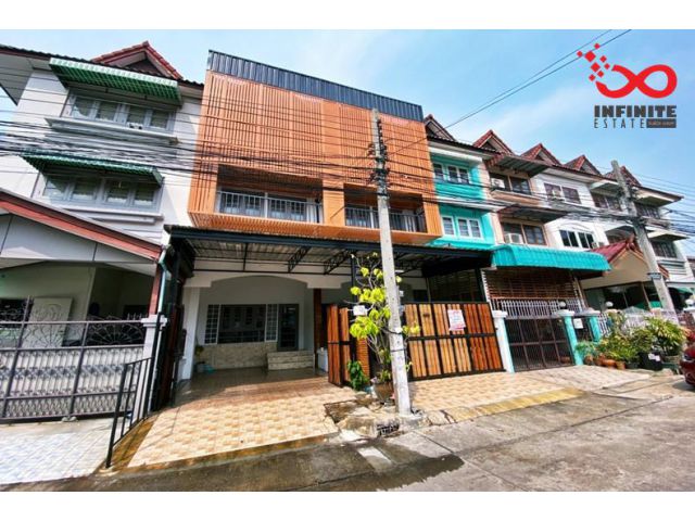 ขายทาวน์โฮม 3.5 ชั้น หมู่บ้านอมรพันธ์ 12 พหลโยธิน 69/1 ใกล้รถไฟฟ้าสีเขียว