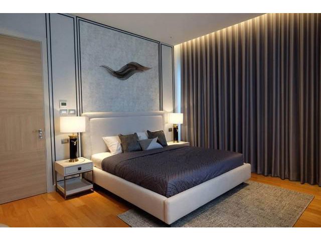 ให้เช่าคอนโด Sindhorn Residence ขนาด 71 ตรม ชั้น4 ใกล้ BTS ชิดลม