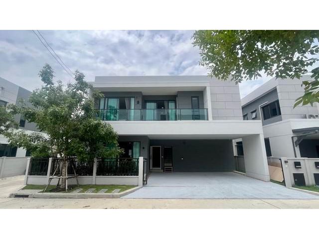 ให้เช่าบ้านเดี่ยว ตกแต่งสวย โครงการเซนโทร บางนา ใกล้เมกาบางนา