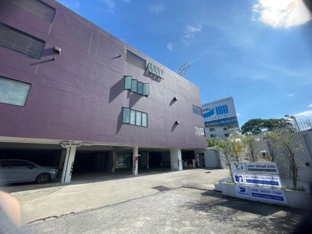 ขาย/ให้เช่าอาคารสำนักงาน 5 ชั้น 1 งาน 44 ตร.ว. ศรีนครินทร์-พัฒนาการ