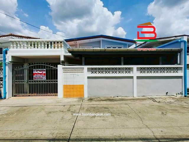 บ้านเดี่ยว เหมราช 1 ซอยเรวดี 67 เนื้อที่ 40 ตรว. ถนนรัตนาธิเบศร์ อ.เมือง จ.นนทบุรี