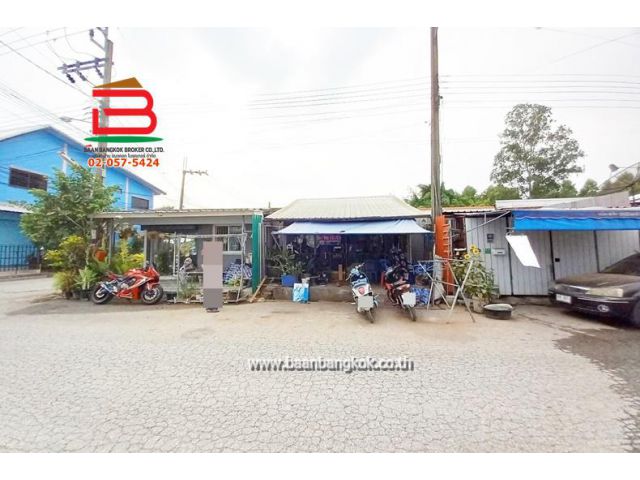 ทาวน์เฮาส์ 1 ชั้น โครงการ การเคหะมีนบุรี (คลองเก้า) เนื้อที่ 22.7 ตร.ว. ขายถูก ถนนไมตรีจิต -คลองเก้า ซอย 7 เขตคลองสามวา