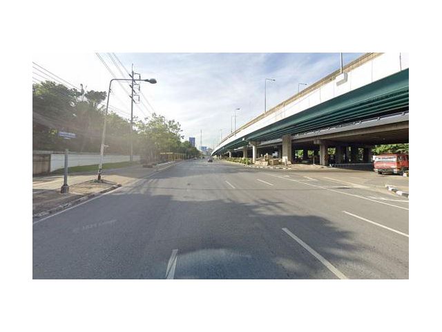 ขายที่ดินพร้อมสิ่งปลูกสร้าง ใกล้สถานีวิทยุกระจายเสียงแห่งประเทศไทย