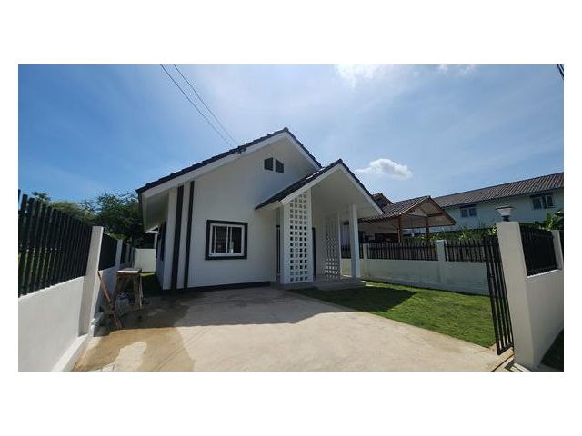 บ้านเดี่ยว 47 ตร.ว. หลังมุม+ มีที่งอก ราคา Pre-Sale 2.39 ล้าน (จาก 2.69 ล้าน) ซ. คู่สร้าง-คู่สม 16 สุขสวัสดิ์ 84 และ สุข