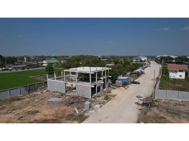 ที่ดิน พร้อมโกดัง