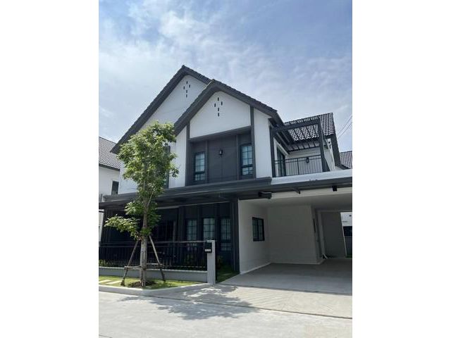 ให้เช่าบ้านเดี่ยว 2ชั้น โครงการCentro bangna เซนโทร บางนา Fully furnished พร้อมเครื่องใช้ไฟฟ้า ให้เช่า หัสC6859