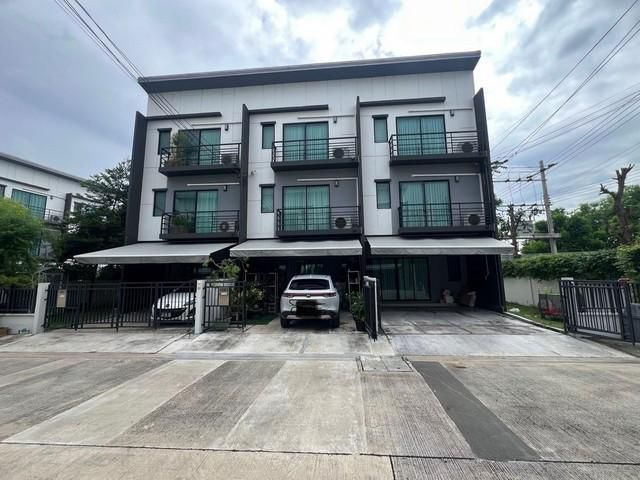 ให้เช่า ขายทาวน์โฮม 3ชั้น โครงการบ้านกลางเมือง ราชพฤกษ์ - รัตนาธิเบศร์ บางบัวทอง นนทบุรี ให้เช่าขาย