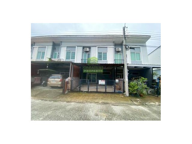 ขายทาวน์โฮม 2 ชั้น หมู่บ้านกัสโต้ บางนา สุวรรณภูมิ เนื้อที่ 18.50 ตร.ว ตกแต่งครบ ทำเลดี ใกล้สนามบินสุวรรณภูมิ
