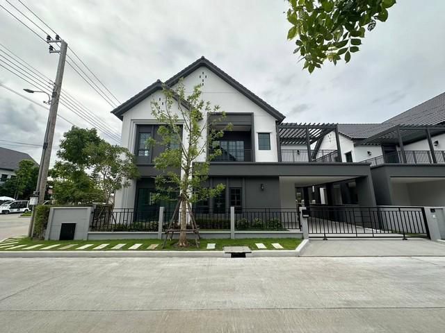 ให้เช่าบ้านเดี่ยว 2ชั้น หมู่บ้าน Centro บางนา แบบบ้าน Angelo บ้านตกแต่งพร้อมอยู่ ให้เช่า รหัสC6881