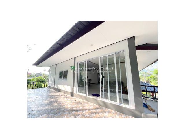 บ้านพักขนาดใหญ่ สไตล์โมเดิร์น ใจกลางสมุย พร้อมเฟอร์นิเจอร์ครบ