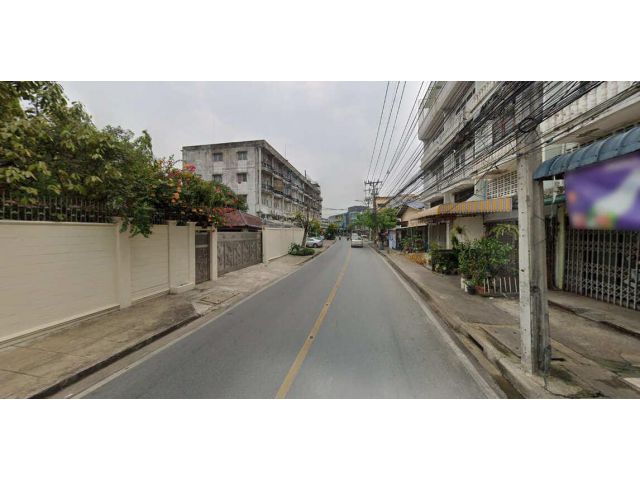 ขายที่ดินเปล่าในซอย เพชรเกษม 48 ทะลุออกถนนบางแวกได้ ใกล้ รร.เซนต์ปีเตอร์ธนบุรี !