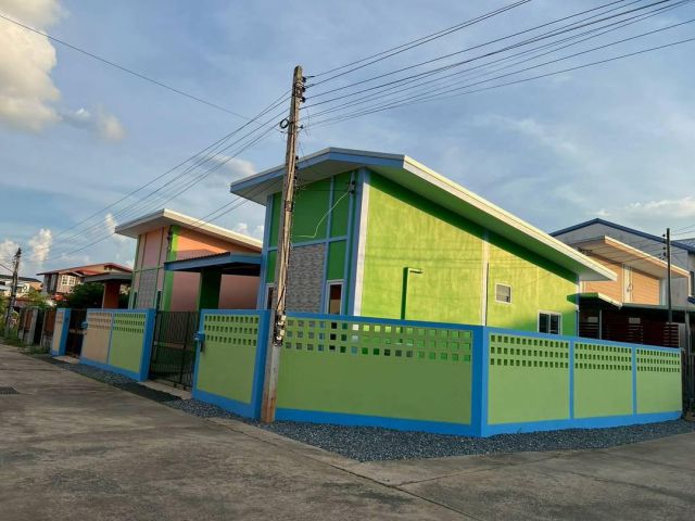 ขายบ้าน 2 หลัง ในตัวเมืองยโสธร