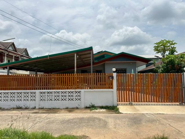 ขายบ้านในเมืองยโสธร ใกล้โรงแรมออคิด-ยโสธร