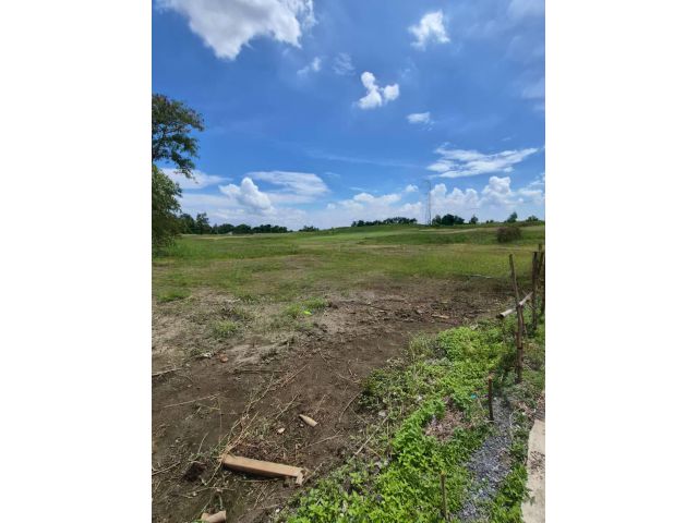 ขายที่ดินสวย ถมแล้ว 1-1-0 ไร่ คลองสาม 12/25 แปลงมุม วิวคลอง ติดถนนคอนกรีต