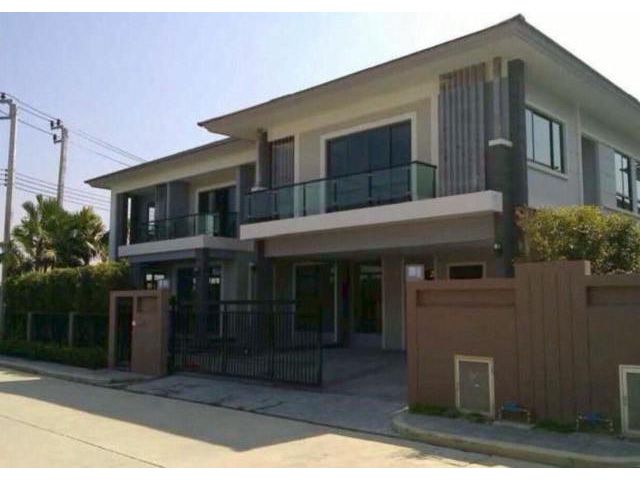 ขายบ้านเดี่ยว 2 ชั้น เนื้อที่ 110 ตรว. โครงการ เดอะ ปาล์ม ซอยพัฒนาการ 38 ทำเลดี ใจกลางพัฒนาการ ใกล้เอกมัย ทองหล่อ