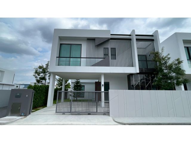 Special Deal Luxury in Private Living – Artique รามคำแหง 164   บ้านหรูสไตล์ Modern สำหรับคนที่มองหาความแตกต่างเหนือระดับ