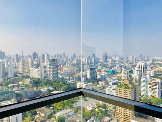 For Rent Condo HQ Thonglor duplex corner unit fully furnished (S15-11701)