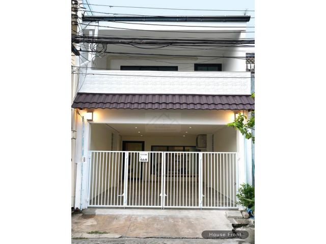 ให้เช่าทาวน์โฮม 2 ชั้น 3 ห้องนอน หมู่บ้านอยู่เจริญ 29 รัชดา18