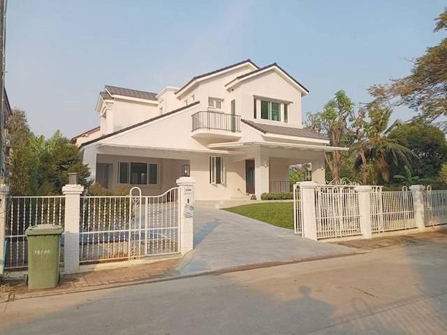 ให้เช่าบ้านเดี่ยว หมู่บ้าน ลดาวัลย์ ศรีนครินทร์ ซอยศรีด่าน 14