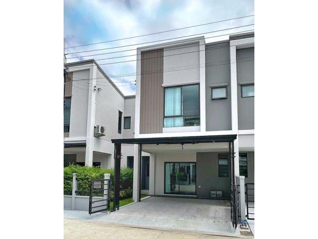 BH3716 ให้เช่า ทาวน์โฮมใหม่ โครงการพลีโน่ สุขุมวิท-บางนา 3