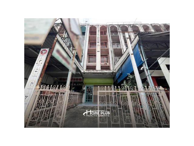 อาคารพาณิชย์ 4 ชั้นครึ่ง ซอยงามวงศ์วาน32 (ริมถนนงามวงศ์วาน)