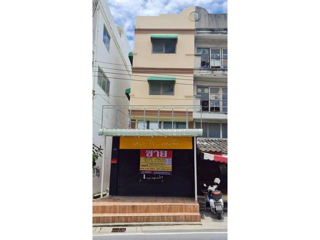 อาคารพาณิชย์ 3ชั้น ประชาอุทิศ76 ติดถนนใหญ่ตรงข้ามโรงเรียนบูรณะศึก