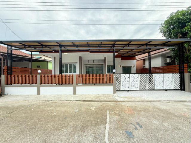 ขายบ้านเดี่ยว 1 ชั้นเพ็ญศิริ 4  เลียบวารี  โคกแฝด หนองจอก  กรุงเทพ
