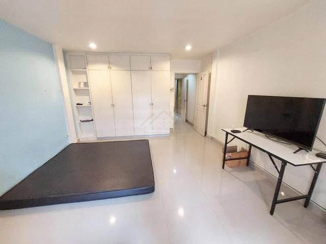 P1130 ให้เช่า ทาวน์โฮม 3 ชั้น รามอินทรา 34 แยก 10 รีโนเวทใหม่