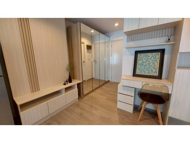 Regent Home Bangna clean