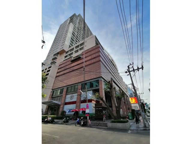 ขาย Grandparkview Asoke ราคาพิเศษ 2.6 ล้าน โอนคนละครึ่ง  Agentพิม Tel089-660-1552  รหัส U2022A'G