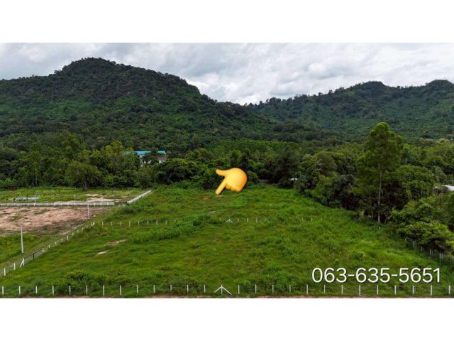 ขายที่ดินเชิงเขา ใกล้ รร.นายร้อยจปร. ต.เขาพระ อ.เมืองนครนายก