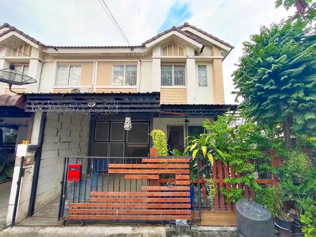 ทาวน์เฮ้าส์ 2 ชั้น หมู่บ้าน พฤกษา 71 กรุงเทพ – ปทุมธานี  (หลังริม