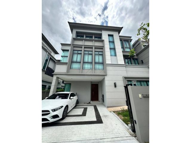 ให้เช่าบ้านแฝด 3 ชั้น 220 ตรม. 4 ห้องนอน THE SONNE ศรีนครินทร์-บา