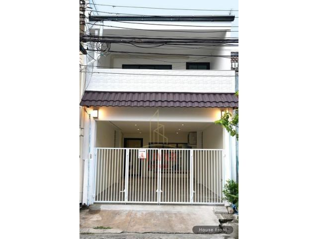 ให้เช่า ทาวน์โฮม 2ชั้น 3ห้องนอน หมู่บ้านอยู่เจริญ 29 ย่าน รัชดา