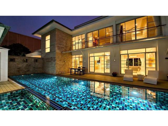 For Sales : Chalong, Luxury Pool Villa, 6 Bedrooms 7 Bathrooms