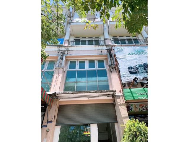 ขายอาคารพาณิชย์4 ชั้นโครงการหมู่บ้านธนทองซิตี้ คลองขวาง (เพชรเกษม